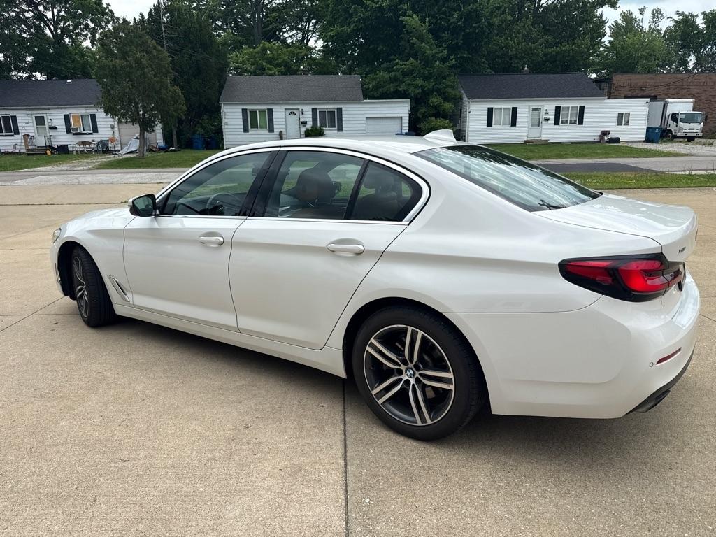 BMW 5-Series 530i xDrive 2021