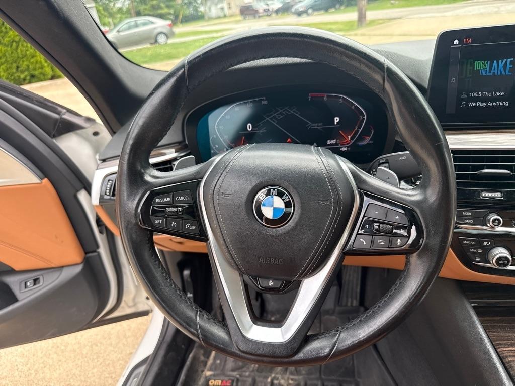 BMW 5-Series 530i xDrive 2021