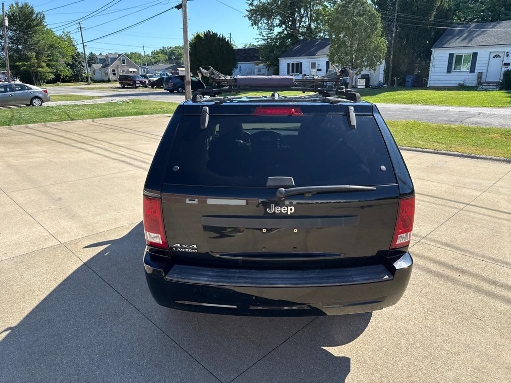 Jeep Grand Cherokee Laredo 4WD 2007