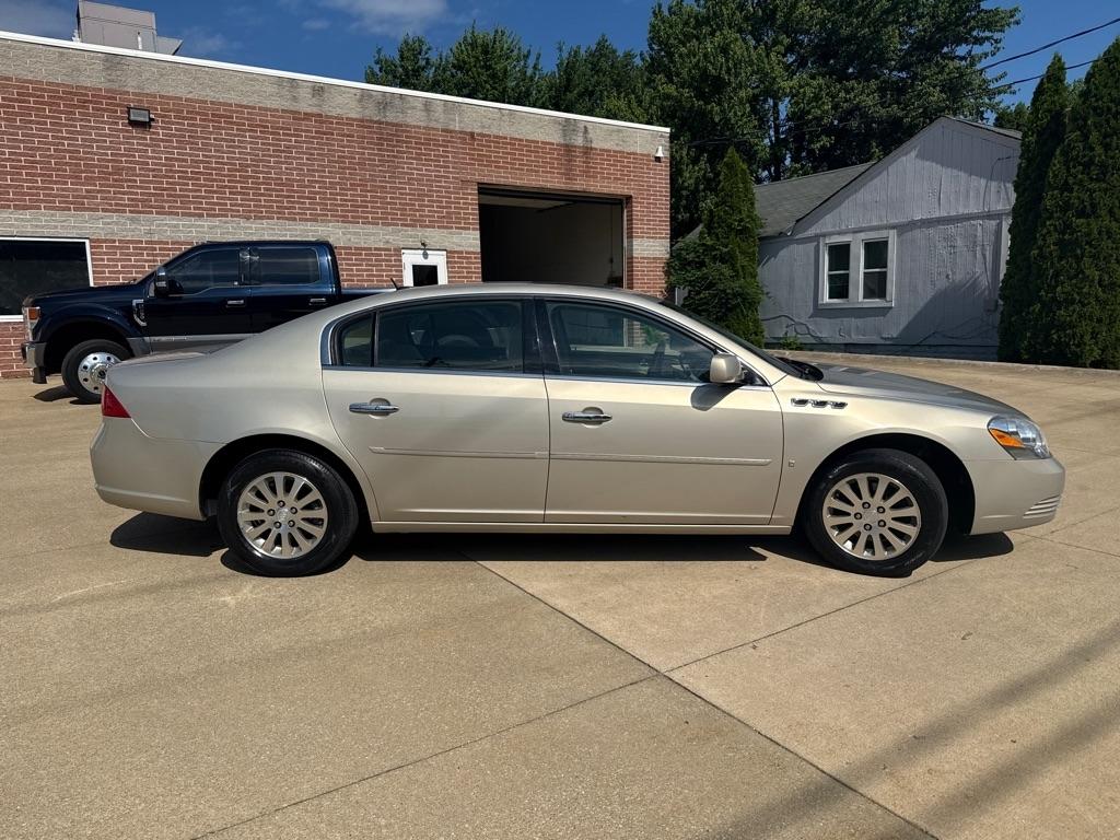 Buick Lucerne CX 2008