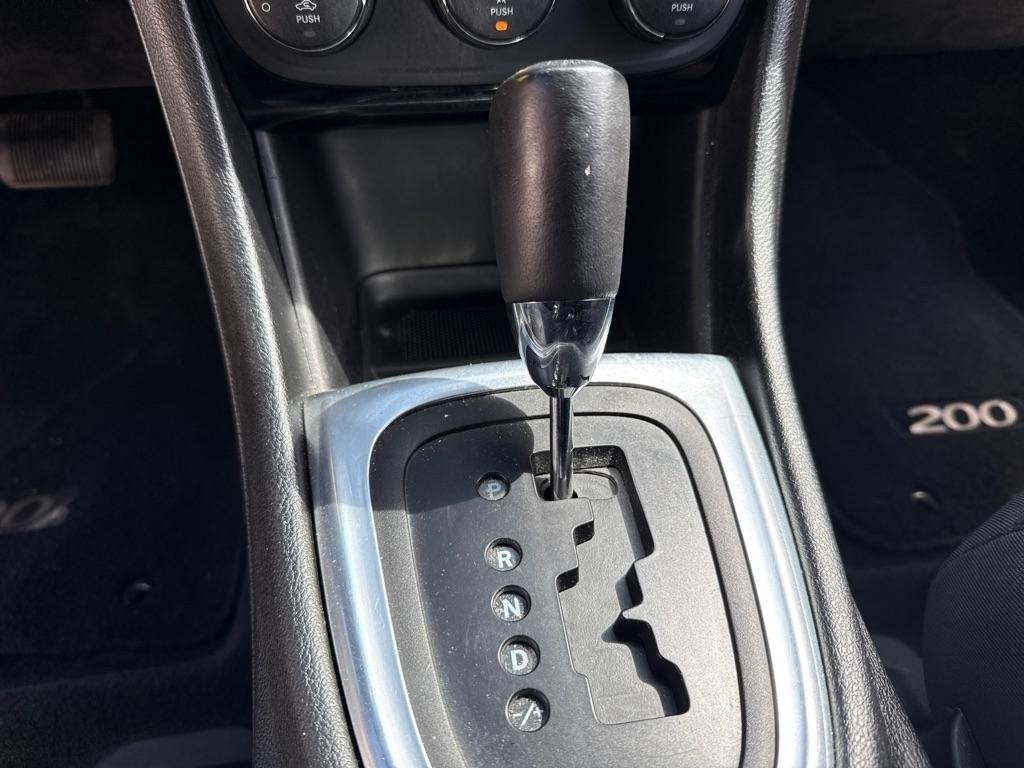 Chrysler 200 Touring 2013