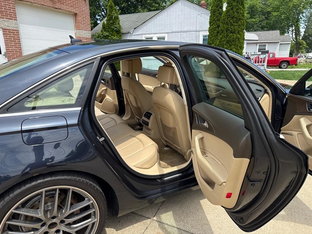 Audi A6 2.0T Premium Sedan FrontTrak Multitronic 2013