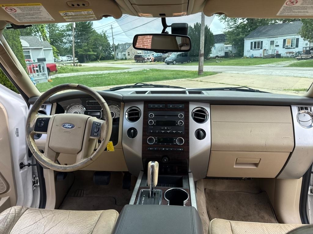 Ford Expedition EL King Ranch 4WD 2013