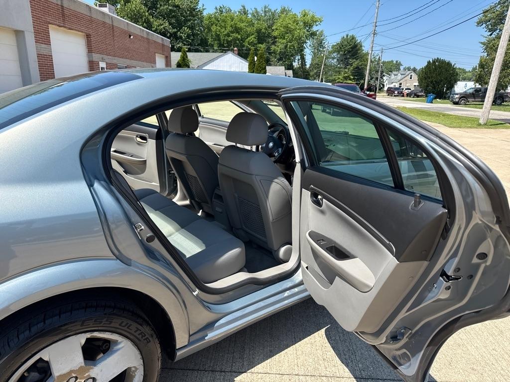 Saturn Aura XE 2008
