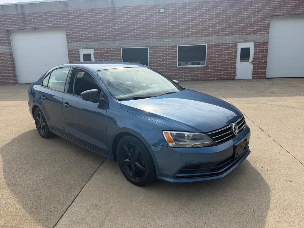 Volkswagen Jetta 1.4T S 6A 2016