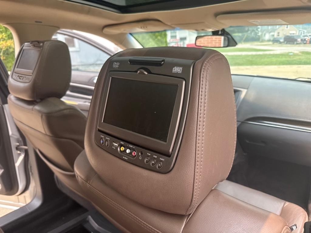 Lincoln MKT  2014