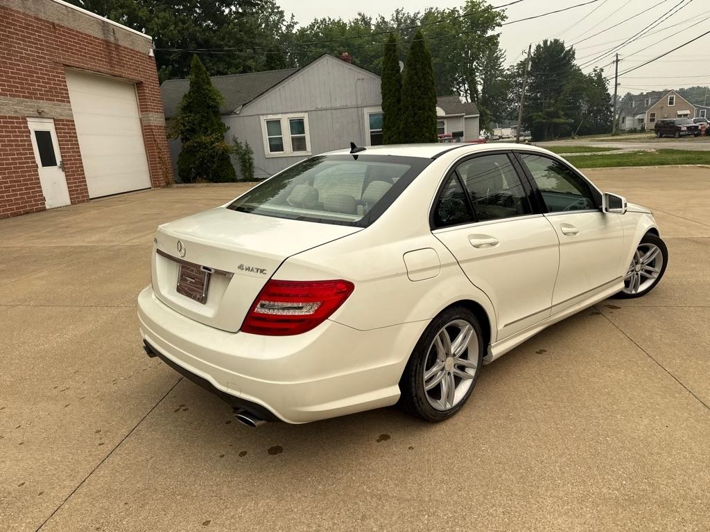 Mercedes-Benz C-Class C300 4MATIC Sport Sedan 2012