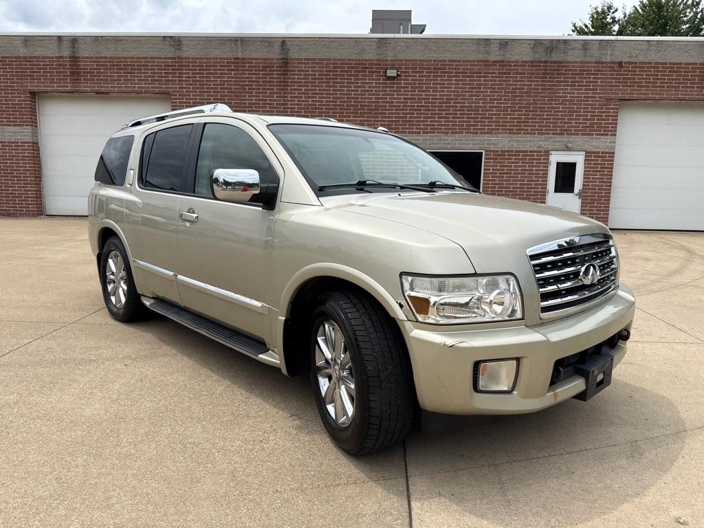 Infiniti QX56  2008