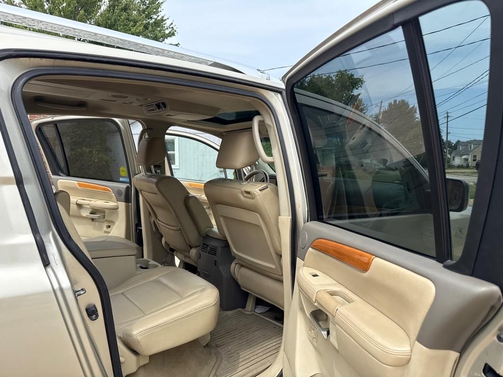 Infiniti QX56  2008