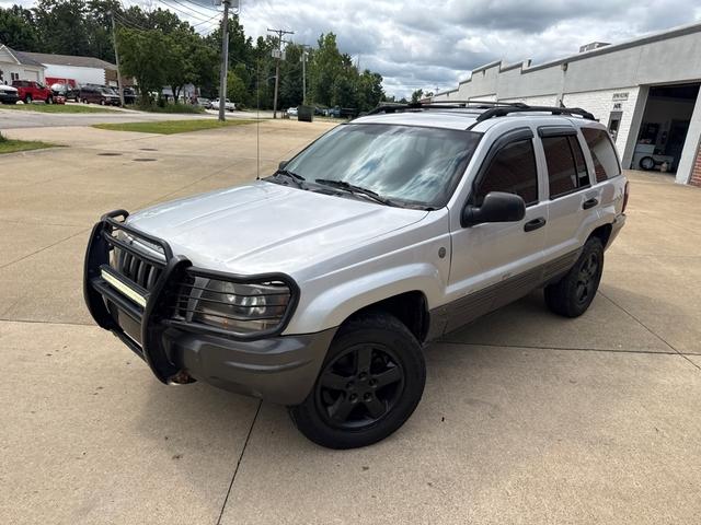 SIVLER 2004 Jeep Grand Cherokee SUV / Crossover Four-Wheel Drive Automatic