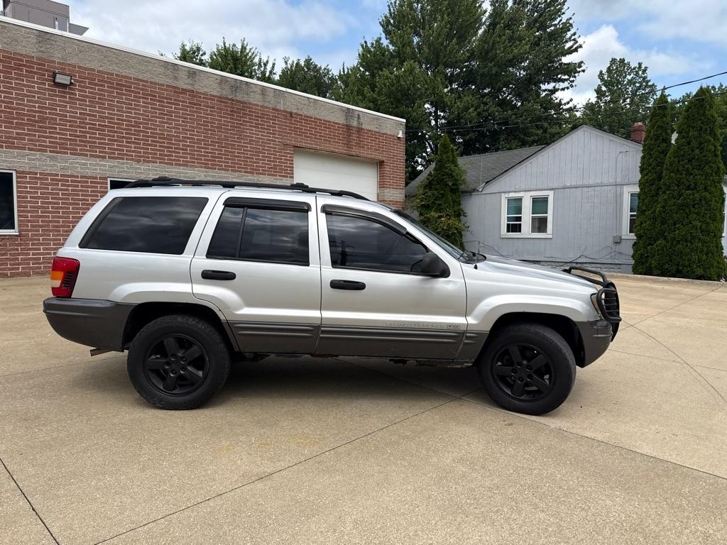 Jeep Grand Cherokee Laredo 4WD 2004