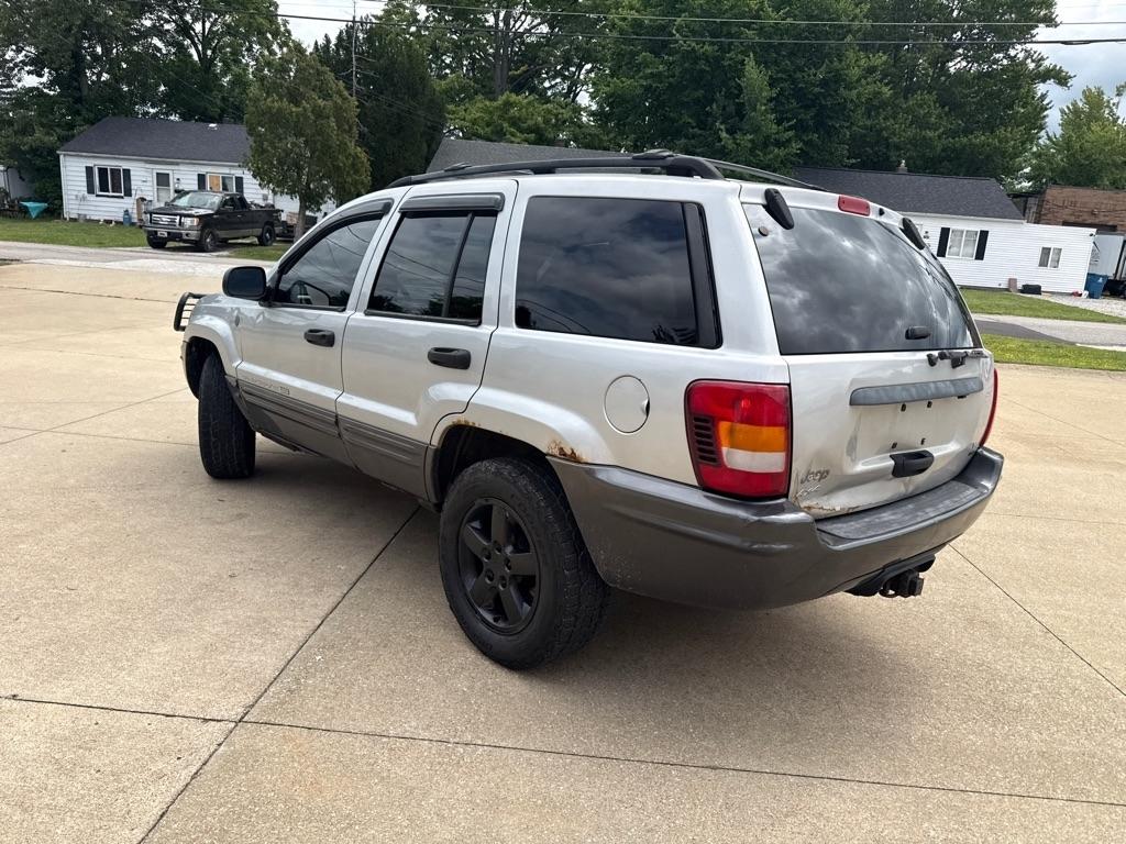Jeep Grand Cherokee Laredo 4WD 2004