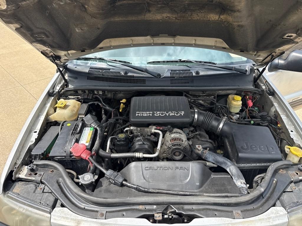Jeep Grand Cherokee Laredo 4WD 2004