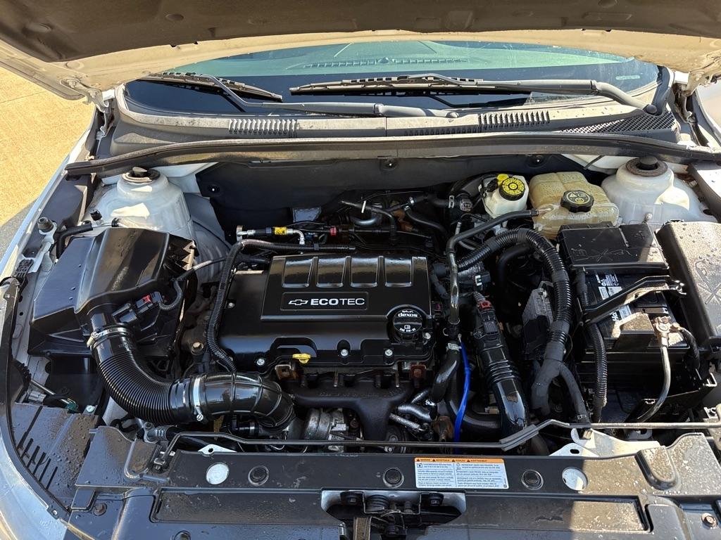 Chevrolet Cruze 1LT Auto 2015