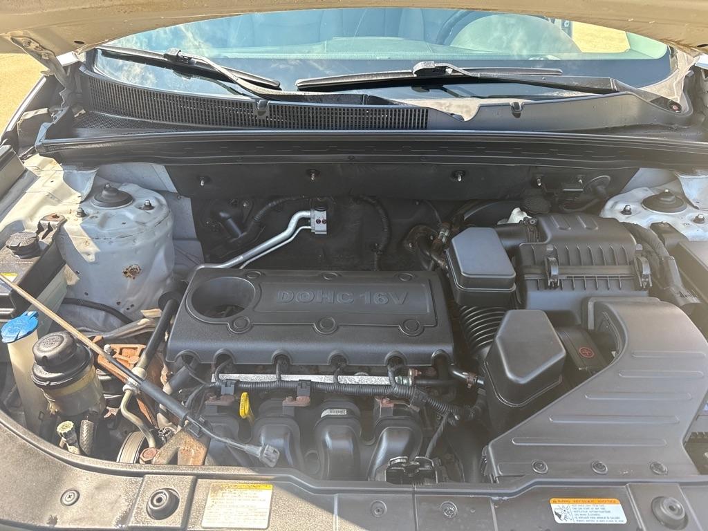 Kia Sorento LX 2WD 2011