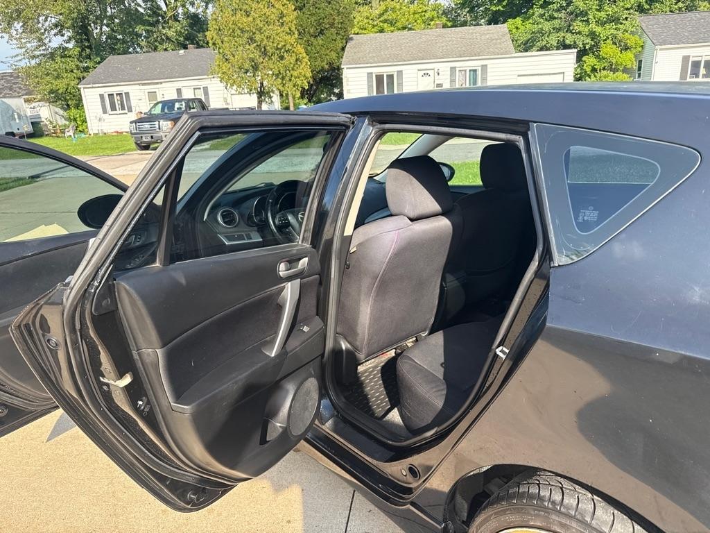 Mazda MAZDA3 s Sport 5-Door 2010