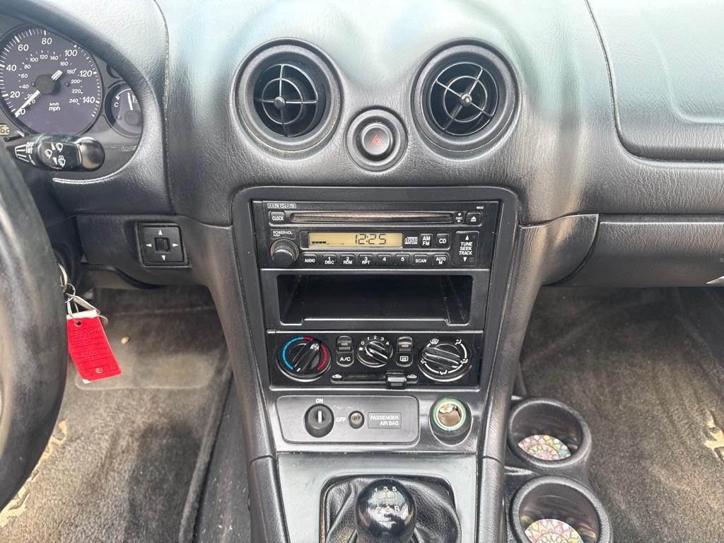 Mazda MX-5 Miata  1999