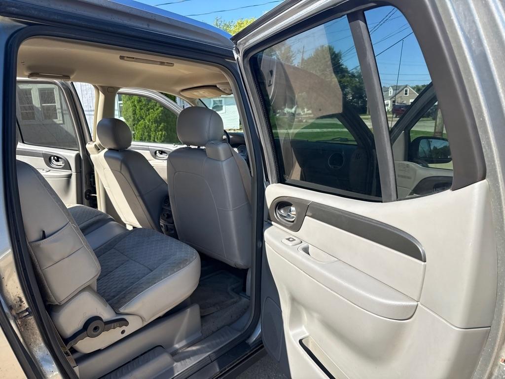 GMC Envoy XUV SLE 4WD 2005