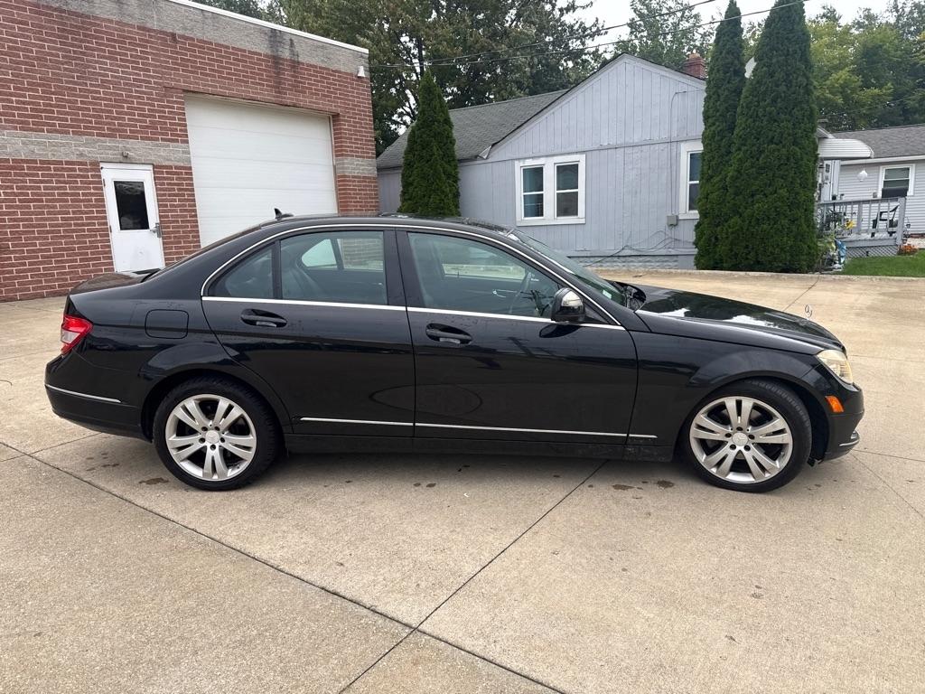 Mercedes-Benz C-Class C300 4MATIC Sport Sedan 2009