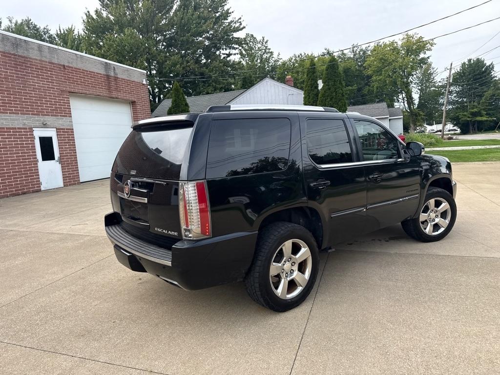 Cadillac Escalade AWD Premium 2013