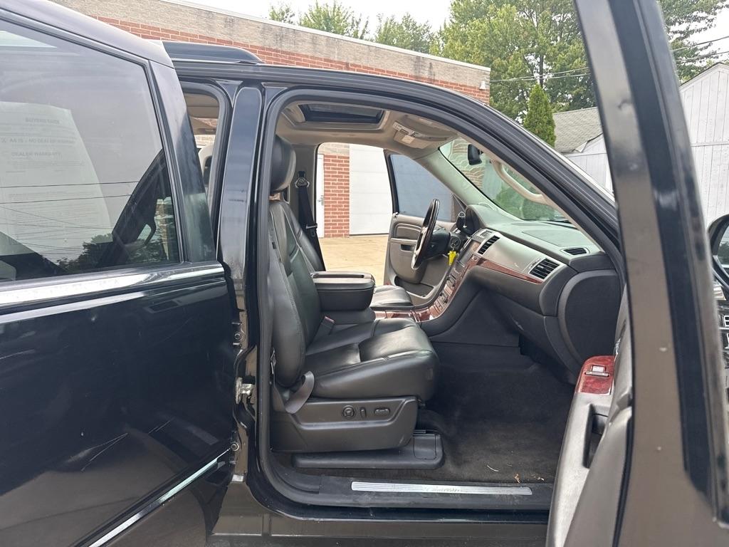 Cadillac Escalade AWD Premium 2013