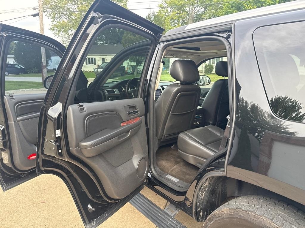 Cadillac Escalade AWD Premium 2013