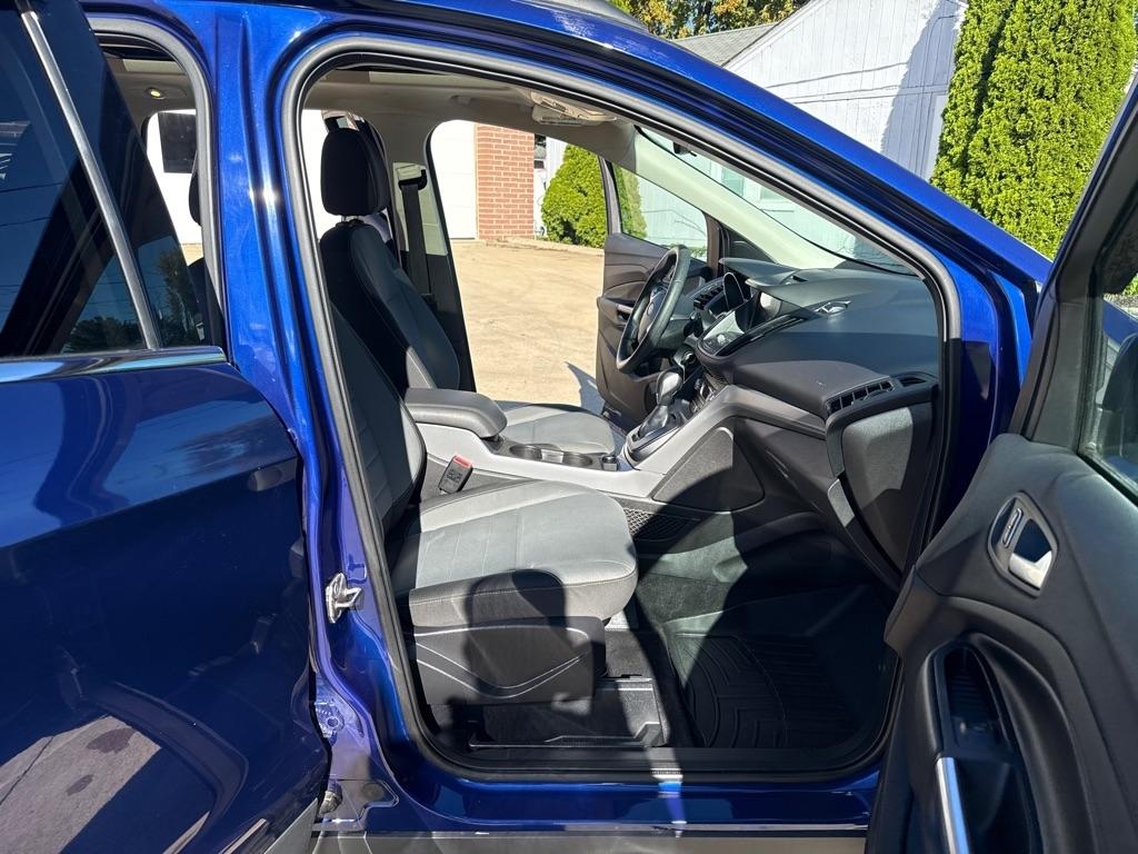 Ford Escape SE FWD 2016