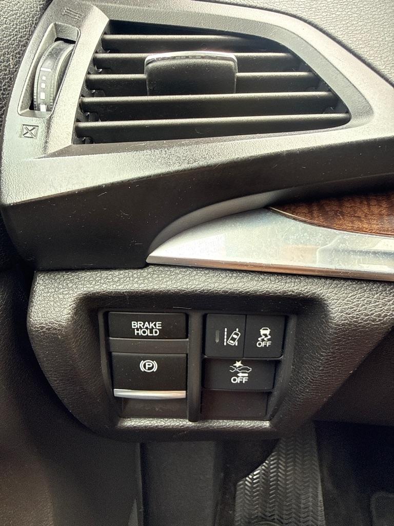 Acura MDX  2020
