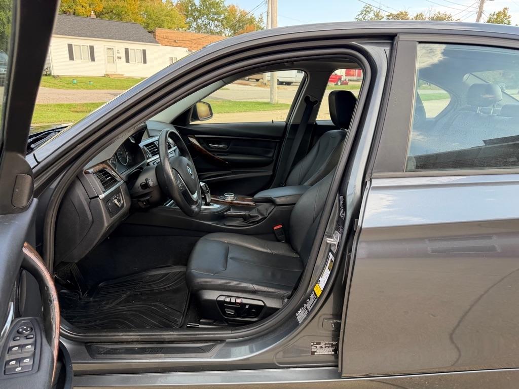 BMW 3-Series 328i xDrive Sedan 2015
