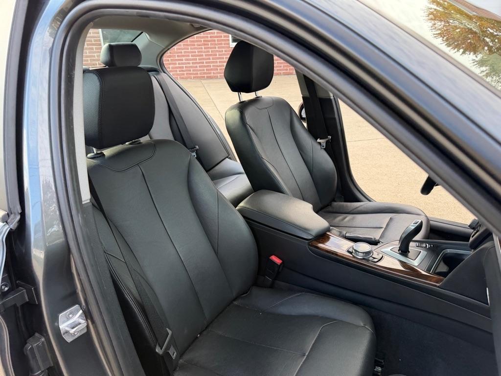 BMW 3-Series 328i xDrive Sedan 2015