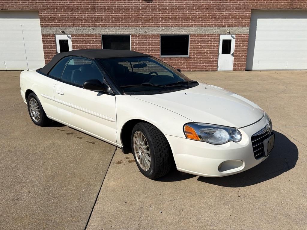 Chrysler Sebring Touring Convertible 2005