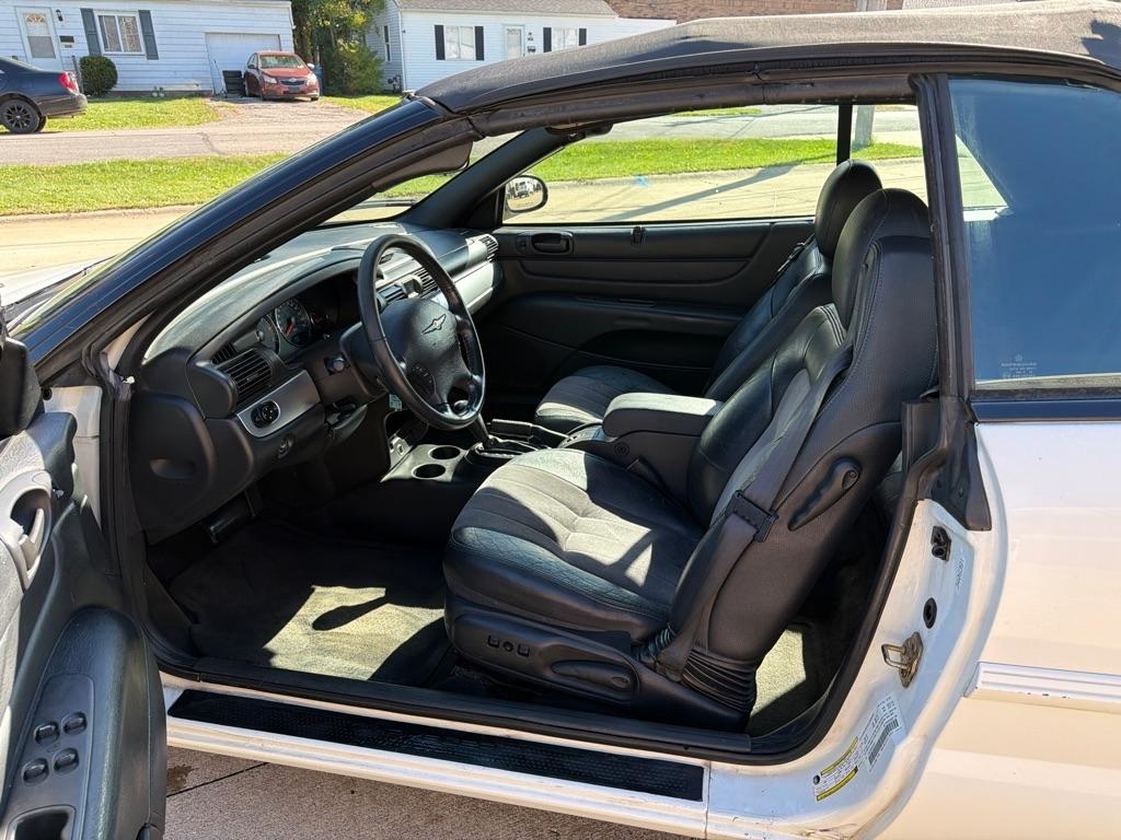 Chrysler Sebring Touring Convertible 2005