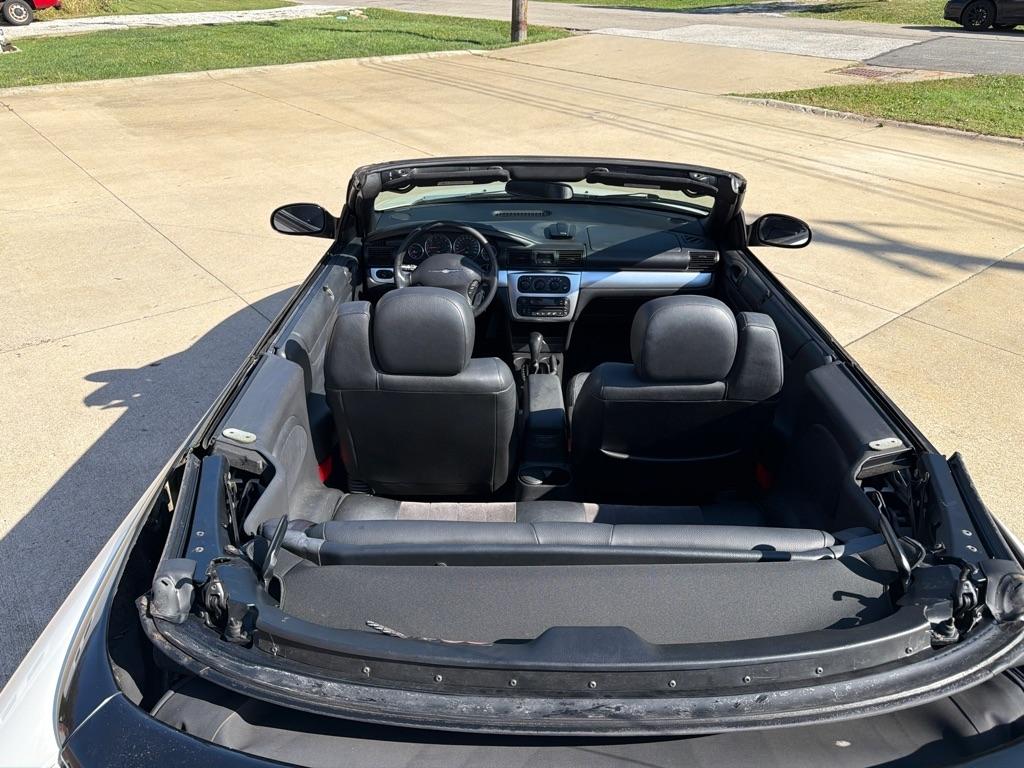 Chrysler Sebring Touring Convertible 2005