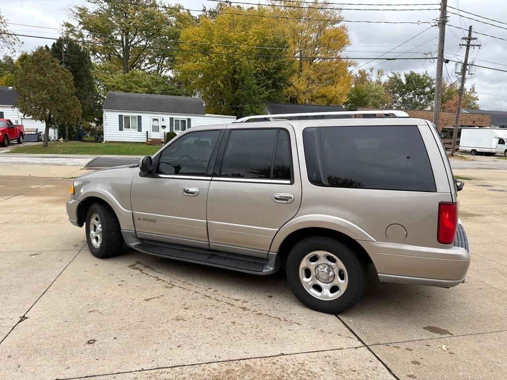Lincoln Navigator  2002