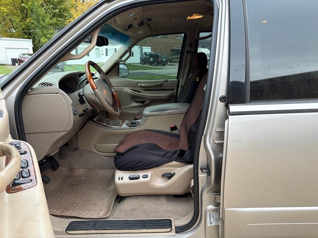 Lincoln Navigator  2002