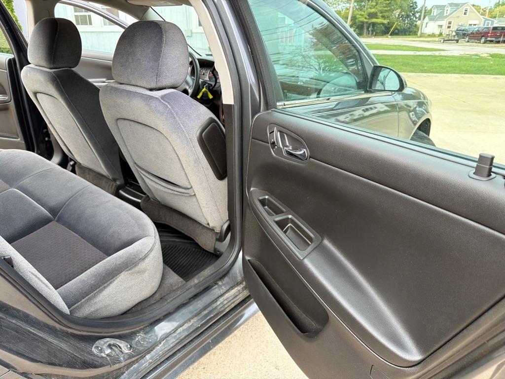 Chevrolet Impala LS 2010