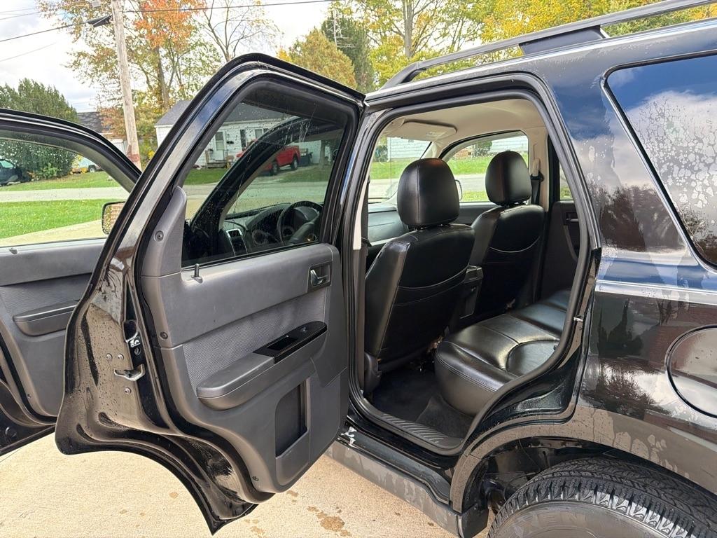 Mazda Tribute i Sport FWD 2010