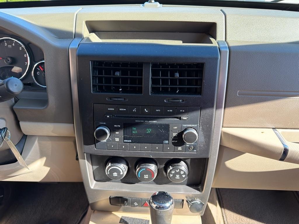 Jeep Liberty Sport 4WD 2012