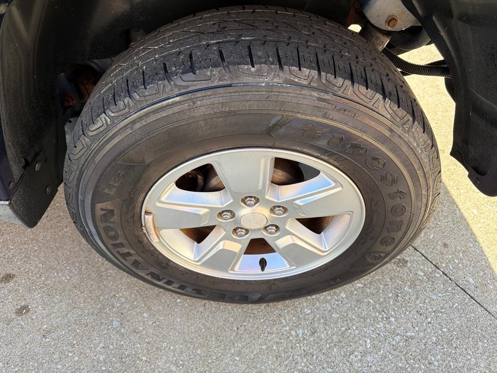 Jeep Liberty Sport 4WD 2012