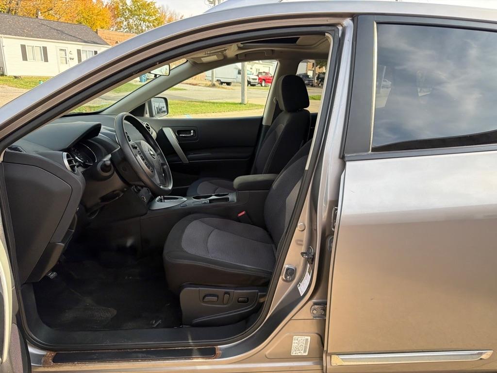 Nissan Rogue S AWD 2013