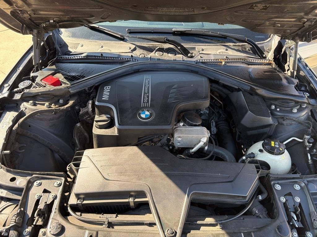 BMW 3-Series 320i xDrive 2015