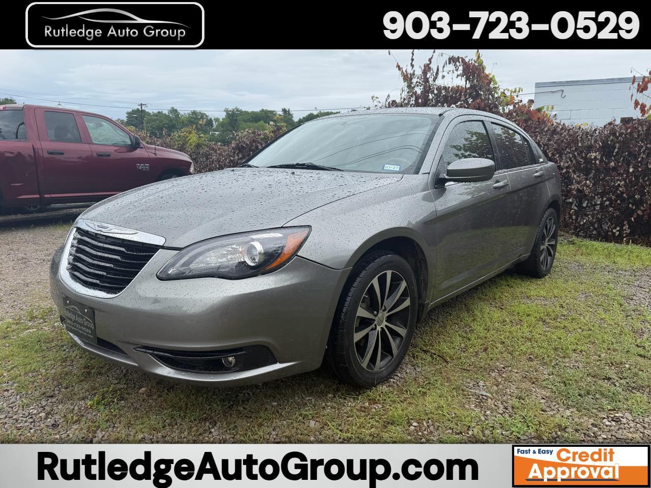 2013 Chrysler 200 LIMITED