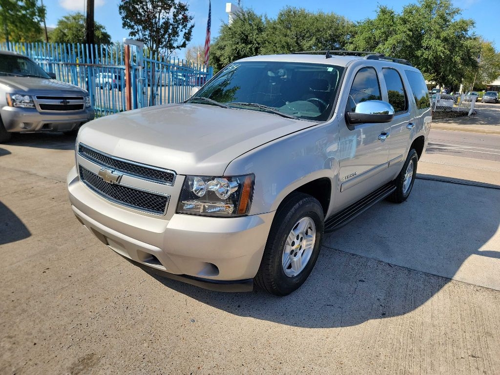 Chevrolet Tahoe  2008