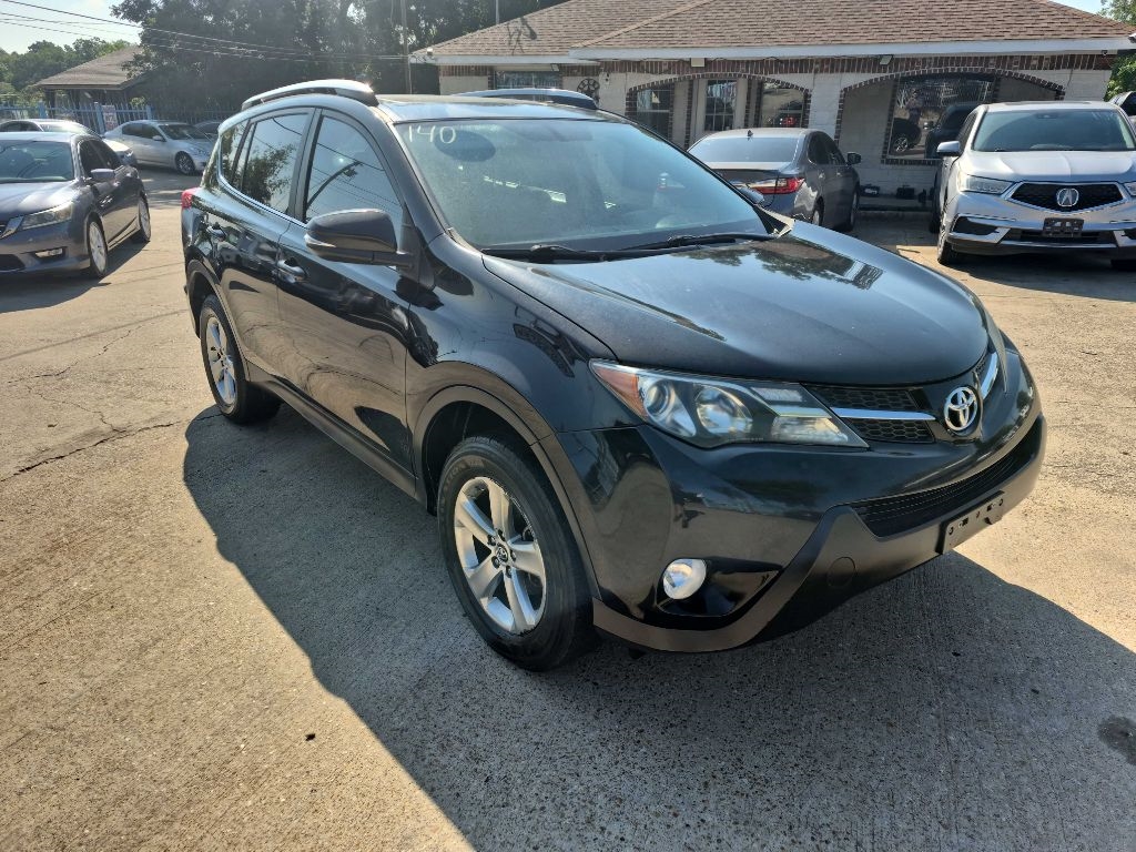 Toyota RAV4  2015