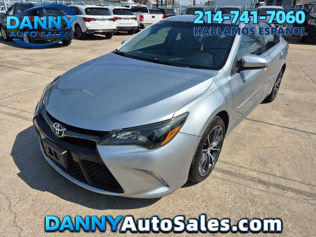 2016 Toyota Camry XSE