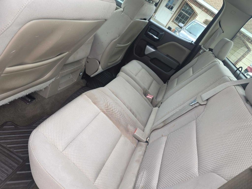 Chevrolet Silverado photo 11