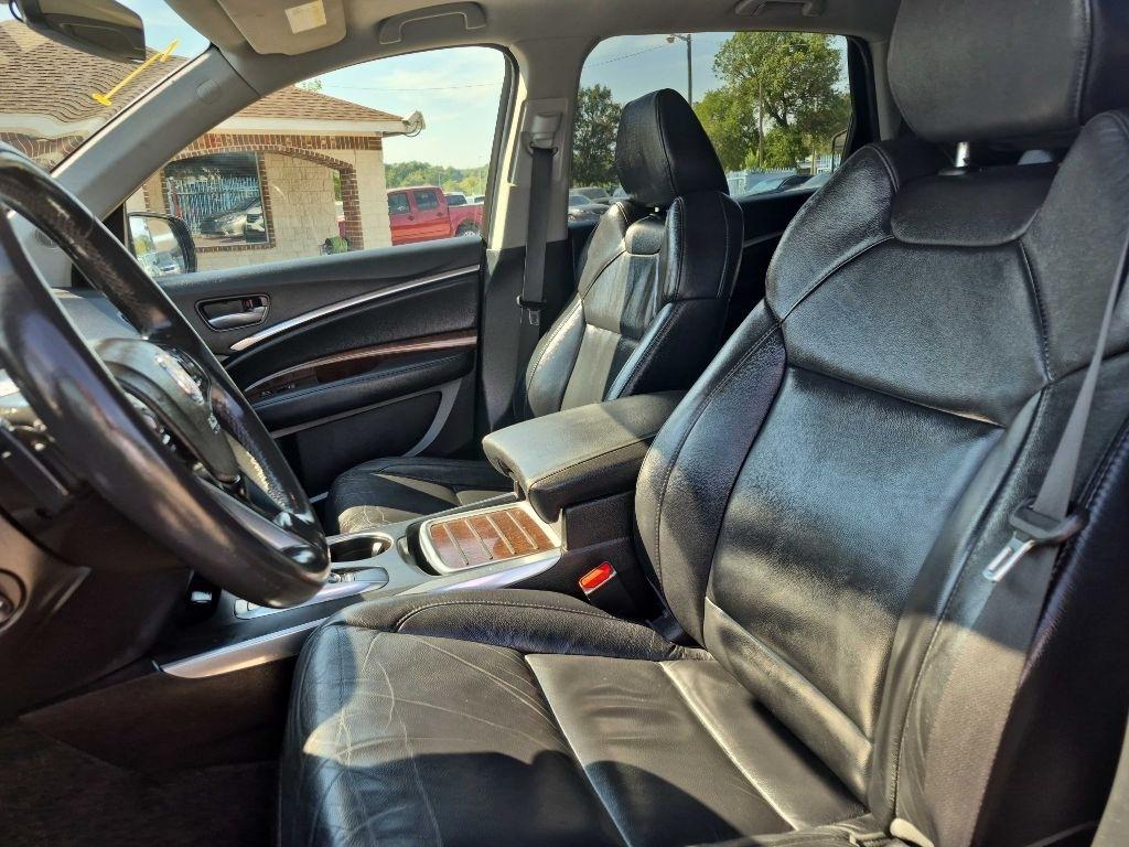 Acura MDX photo 12