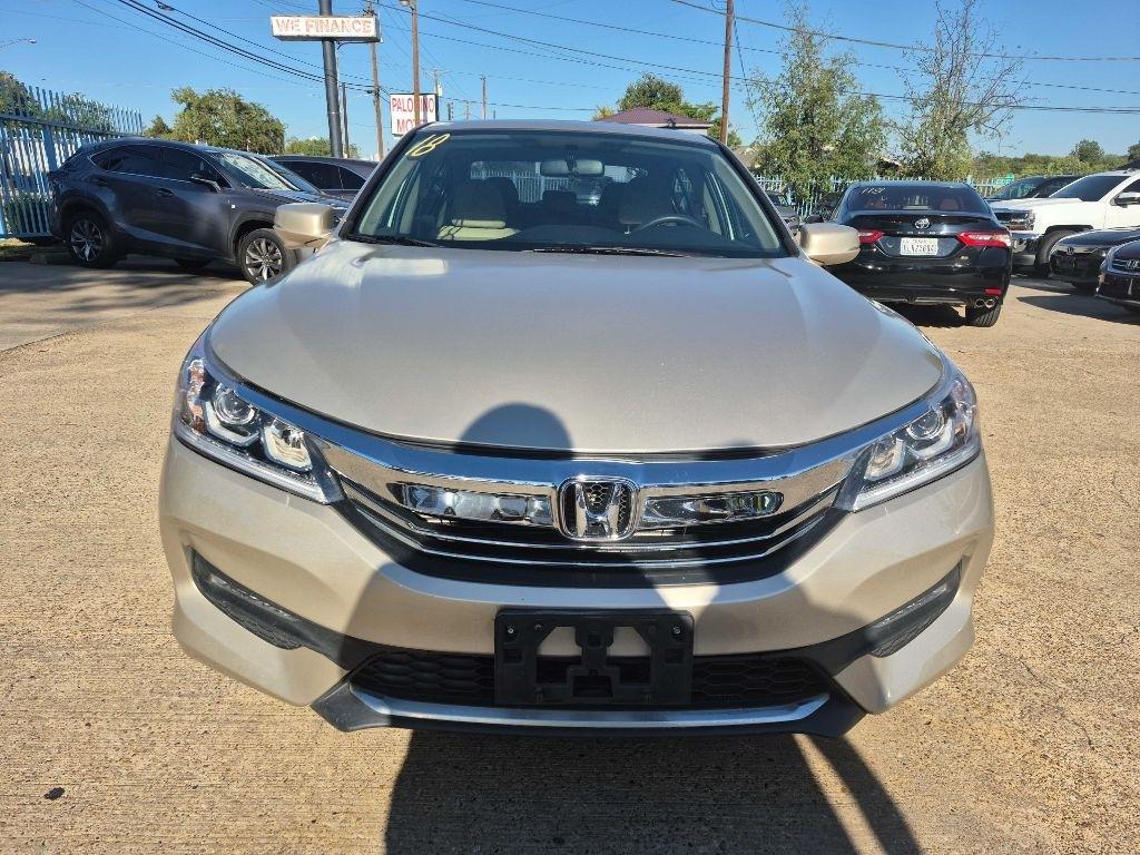 Honda Accord photo 3