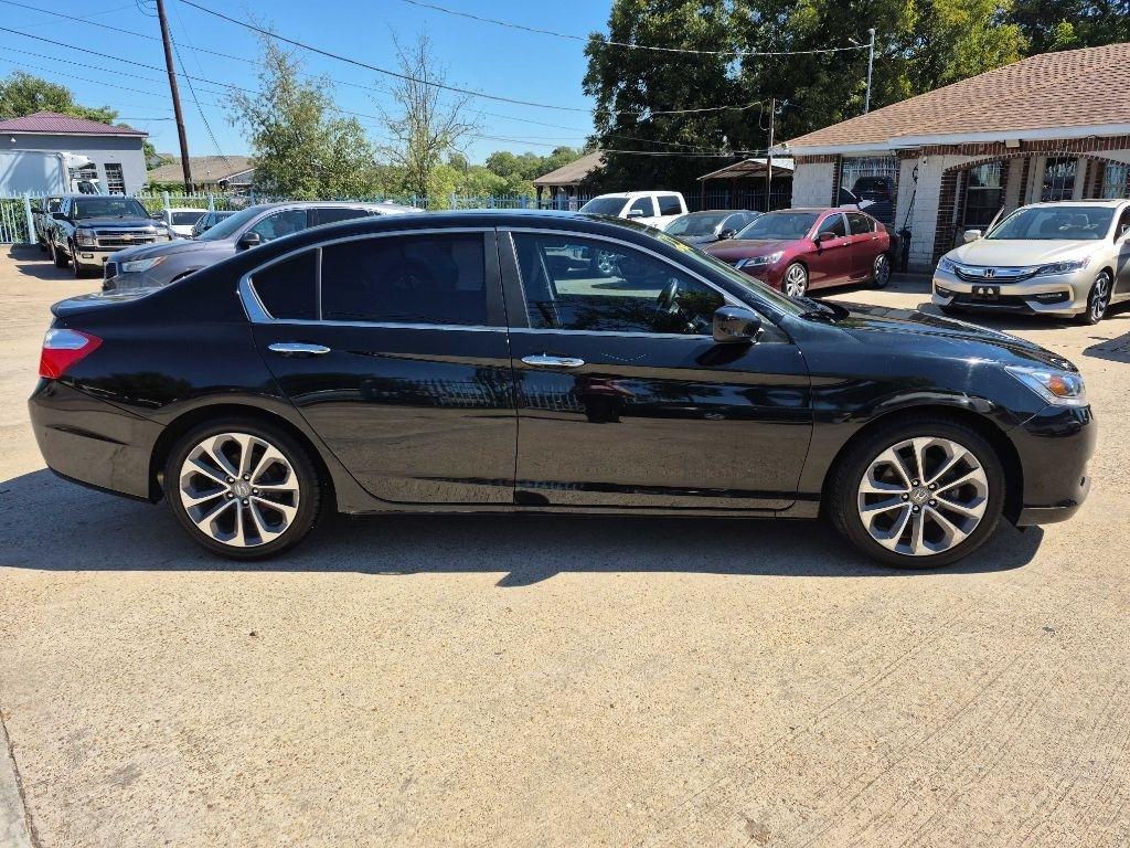 Honda Accord photo 4
