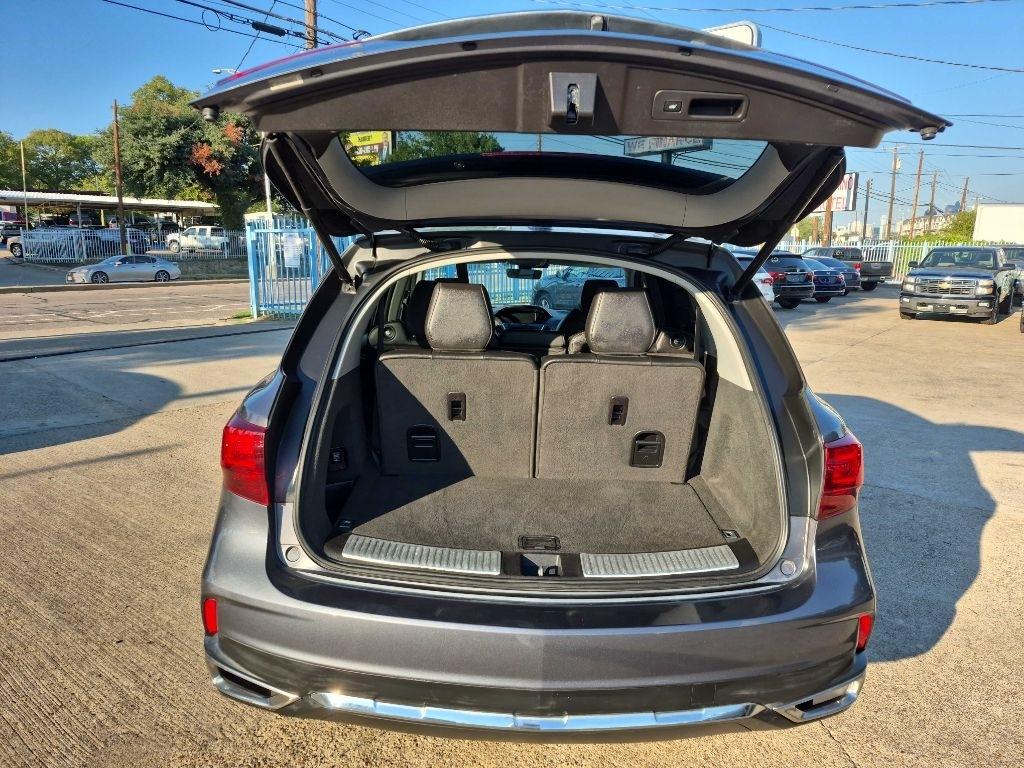 Acura MDX photo 9